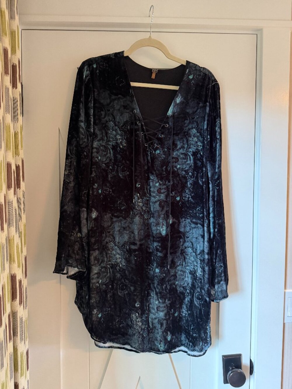Haute Hippie Haute Lace-Up Bell Sleeve Velvet Tunic Dress - Size 10